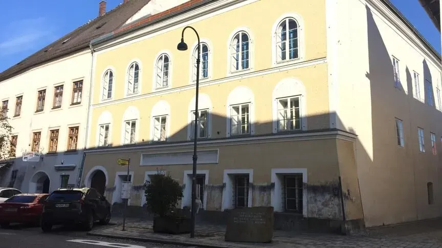 Hitler’in doğduğu ev karakol oldu