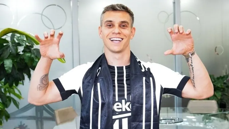 Trossard, Beşiktaş'ın ikinci Belçikalı oyuncusu oldu