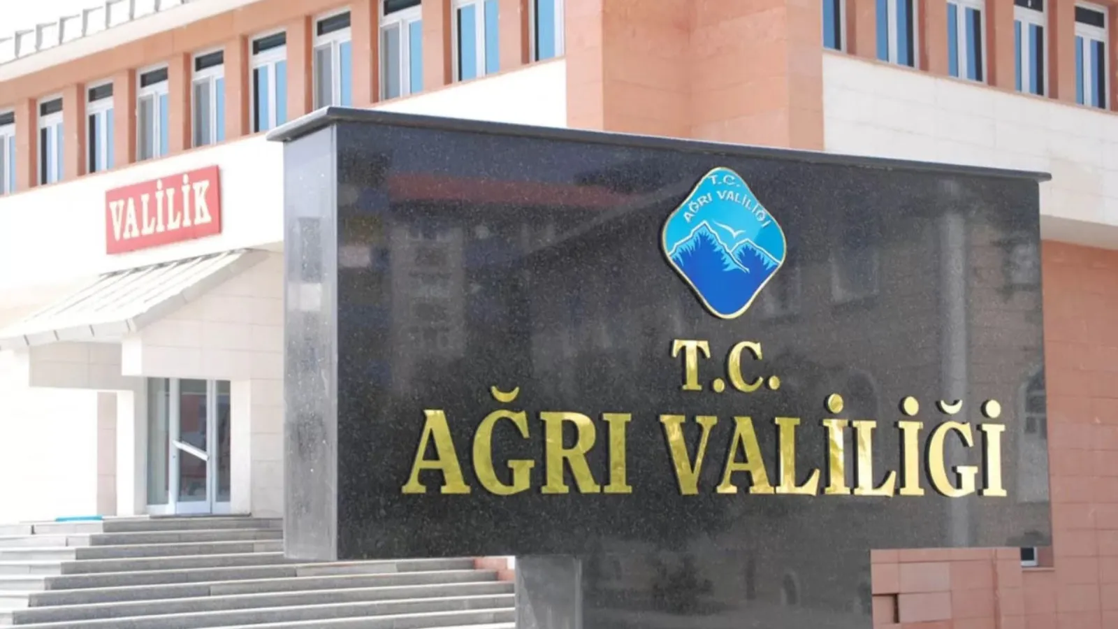 Ağrı Valiliği duyurdu: 112 gündür aranan dağcı Sevim Yılmaz'ın cansız bedenine ulaşıldı