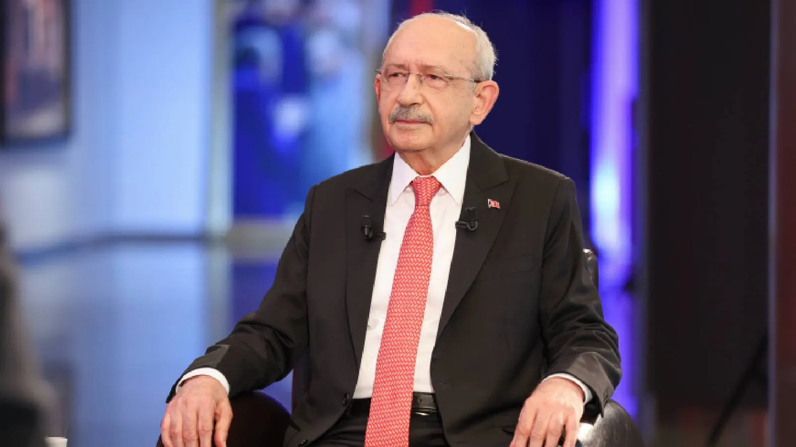 <p>Kemal Kılı&ccedil;daroğlu'nun genel başkanlığa devam ettiği CHP'nin oy oranı y&uuml;zde 4,32 oldu.</p>