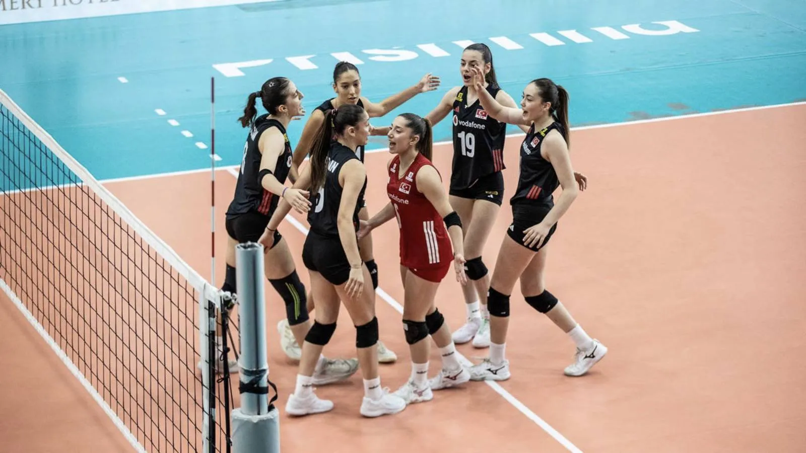 U17 Kadın Milli Voleybol Takımı, Balkan şampiyonu oldu