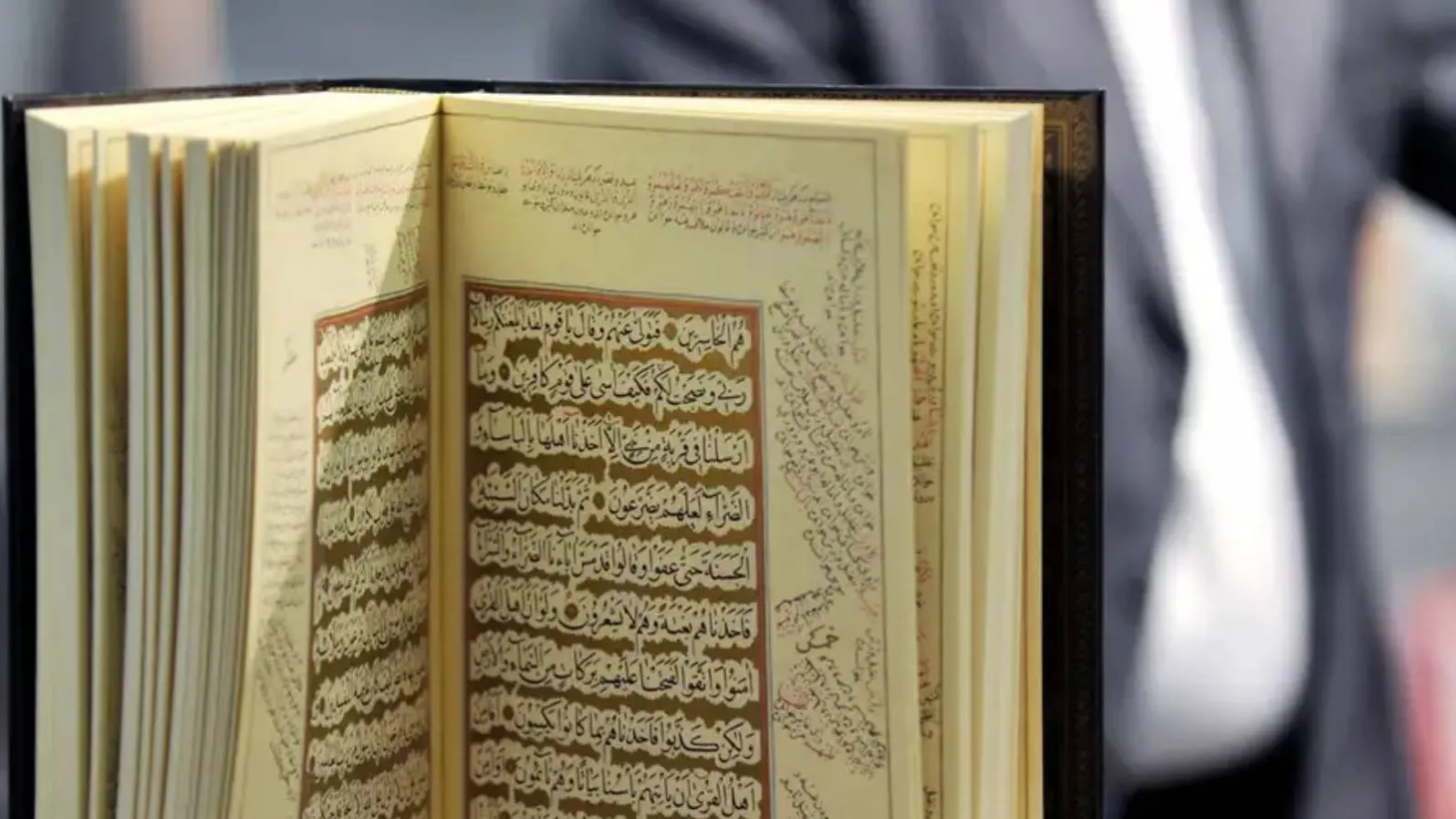 Alman devlet üniversitesinde ilk İslam İlahiyat Fakültesi