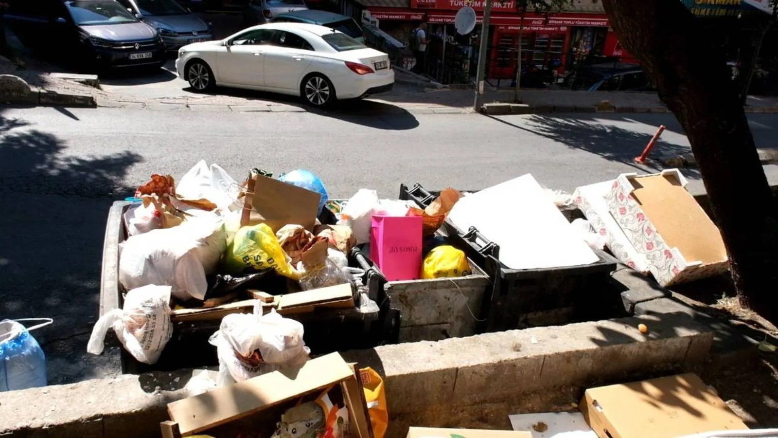 Şişli'de kayyımın 16 aylık bilançosu: Sosyal destekler kesildi, belediye hizmetleri aksıyor