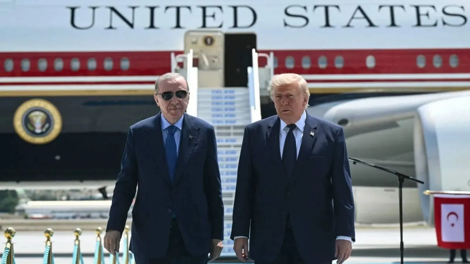 Trump'ın Yeni Ankara Havalimanı'nda adının binaya verildiği iddiasına Deniz Zeyrek'ten yanıt: Kimse bilmiyor; DMM Trump'ı da yalanlasın