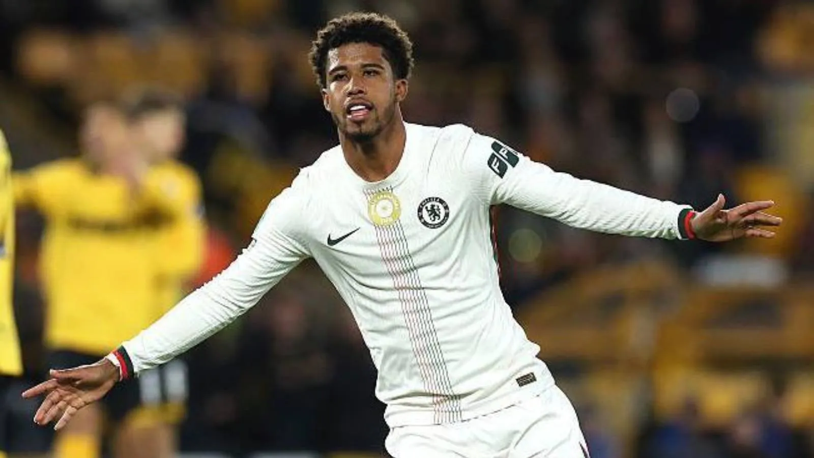 Manchester United, Chelsea'den Andrey Santos'u kadrosuna kattı