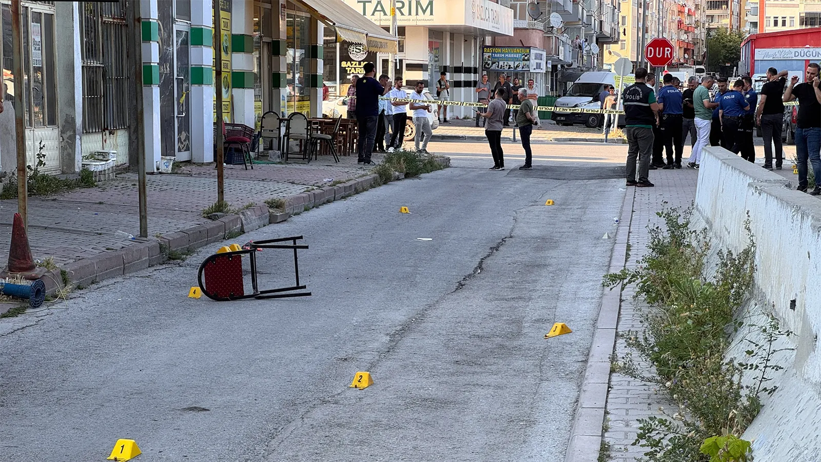 Niğde’de iki grup arasında silahlı kavga; 1’i ağır 4 yaralı