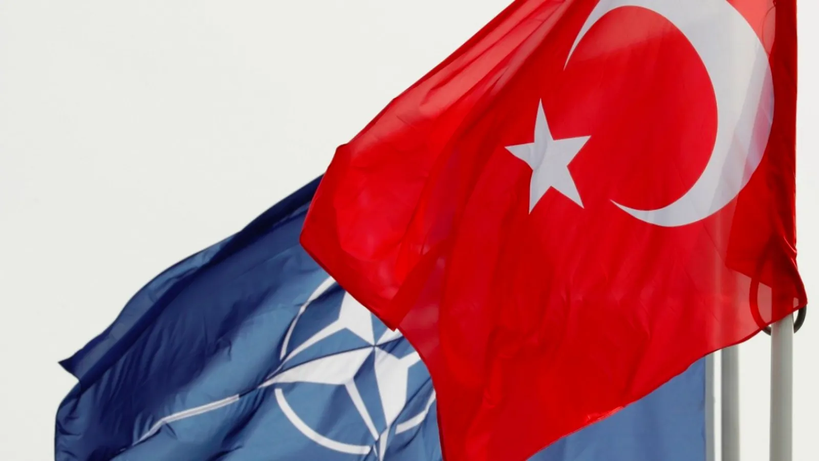 34 sivil toplum örgütü ve sivil platformdan NATO karşıtı açıklama: Üyelikten çıkılmalı, savaş politikalarından vazgeçilmeli, tutuklular derhâl serbest bırakılmalı!