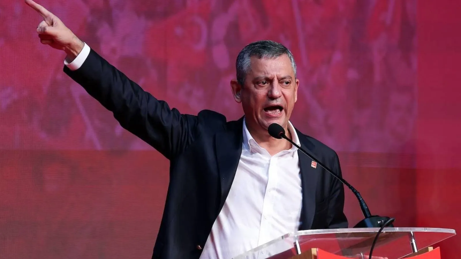 Özgür Özel: Savunmadan korkan bir iddia makamı varsa o makam iftira makamına dönüşmüş demektir
