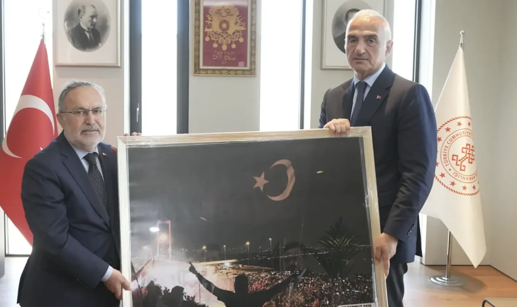 Bakan Ersoy: Şehirlerimizin emanetine sahip çıkmak ortak sorumluluğumuzdur