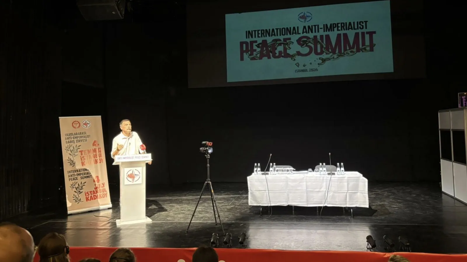 Erkan Baş'tan NATO Zirvesi eleştirisi: Baş konuğunun 21. yüzyılın Hitler'inin misyonunu üstlenen Trump olduğu bir toplantıdan halklar için ne beklenebilir?