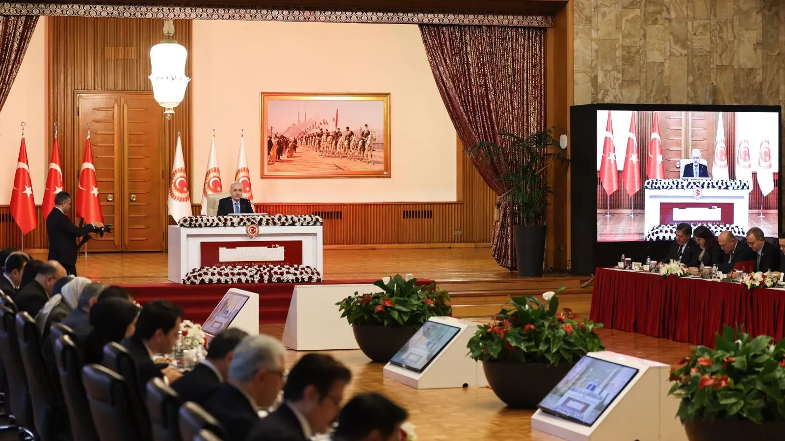 Kurtulmuş, çözüm süreci yasasının kapsamını açıkladı, tarih verdi: Geçici ve müstakil yasa olacak, genel ya da şahsa özel af yok