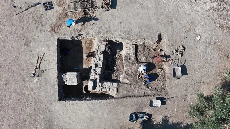 Çanakkale’de 1700 yıllık yerden ısıtma sistemi keşfedildi