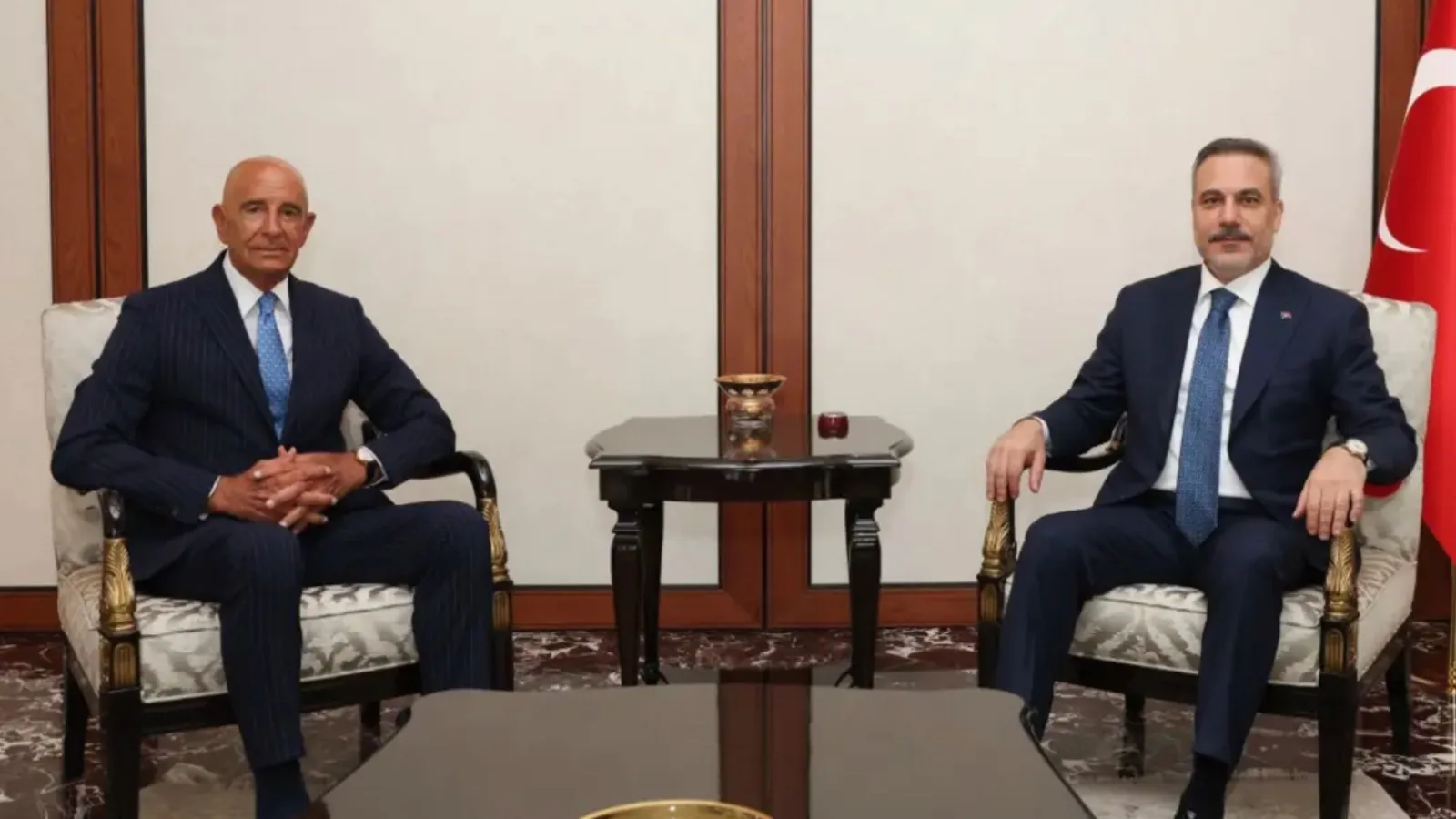 Bakan Fidan ve ABD Büyükelçisi Barrack, NATO Zirvesi öncesi br araya geldi