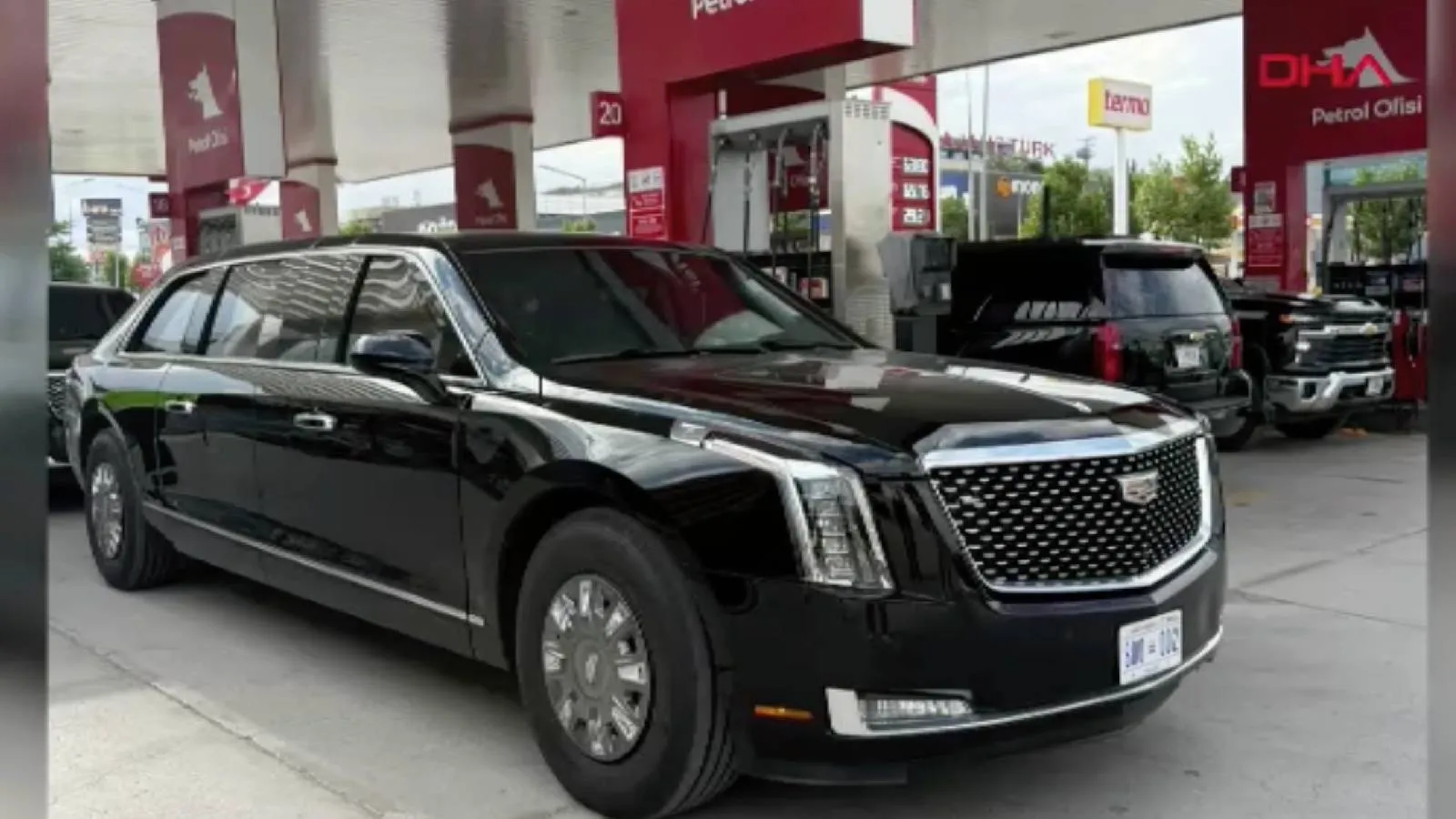 Trump'ın "canavar" lakaplı Cadillac'ı Ankara'ya geldi