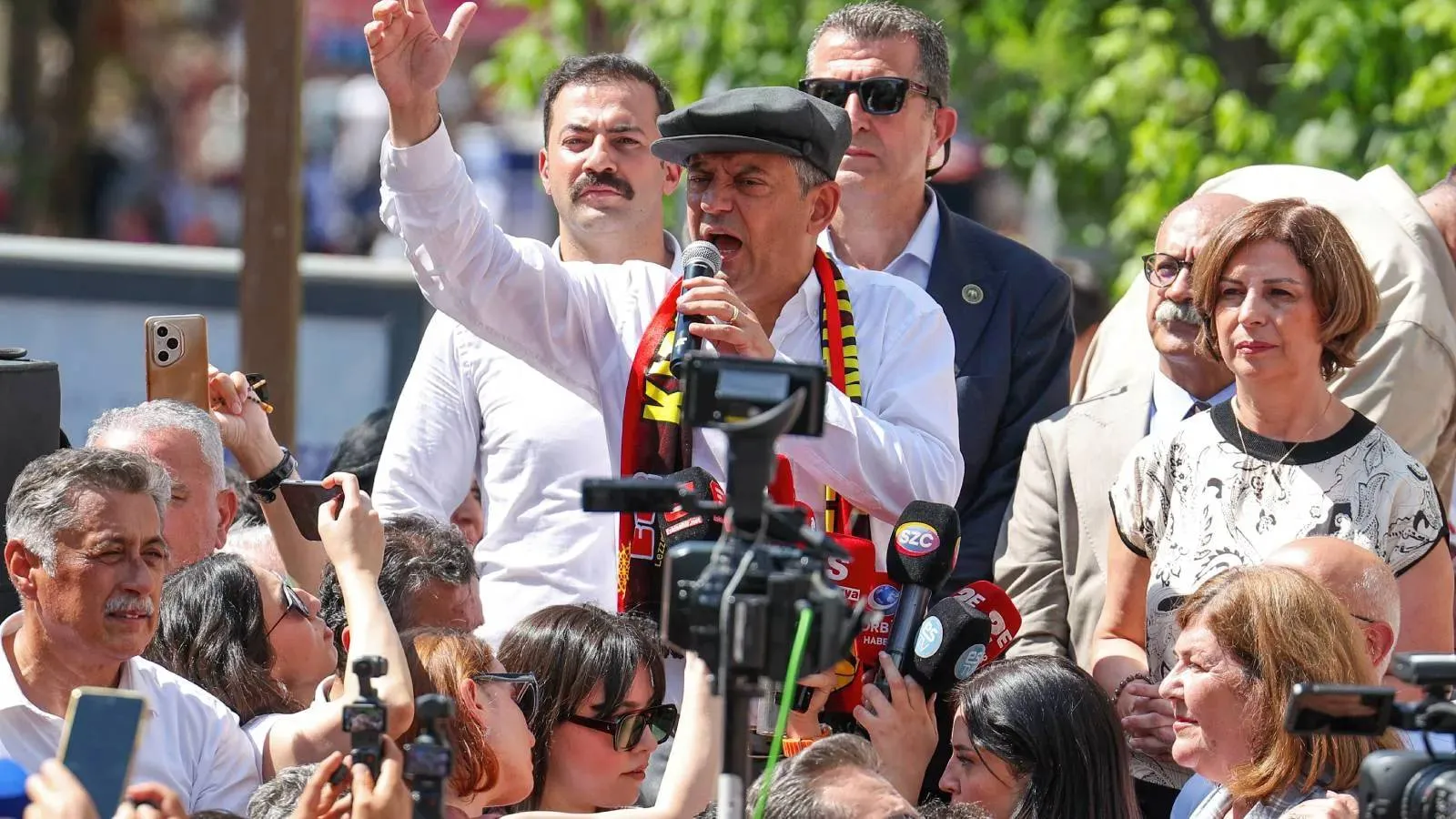 Politik anketlerin yansıtmadıkları gerçekler