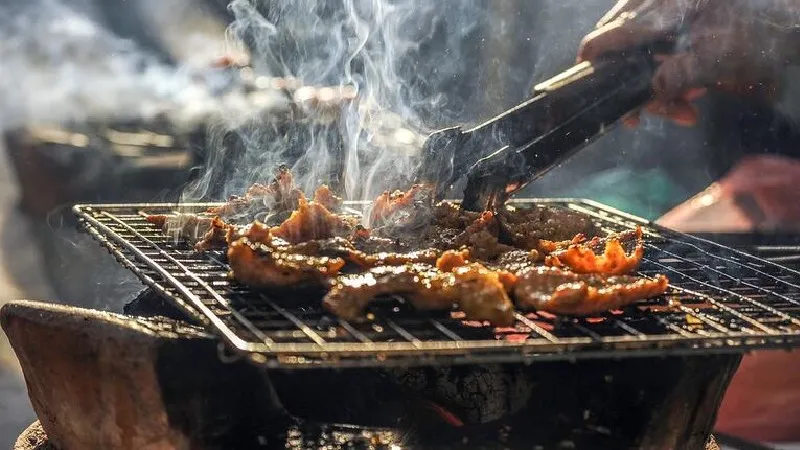 Afrika'dan Kore'ye ateşin etrafındaki gelenek: Dünya ülkelerinde mangal nasıl yapılıyor?