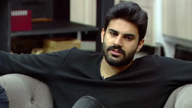 4 yıllık evlilik tek celsede bitti: Kısmetse Olur Adnan boşandı