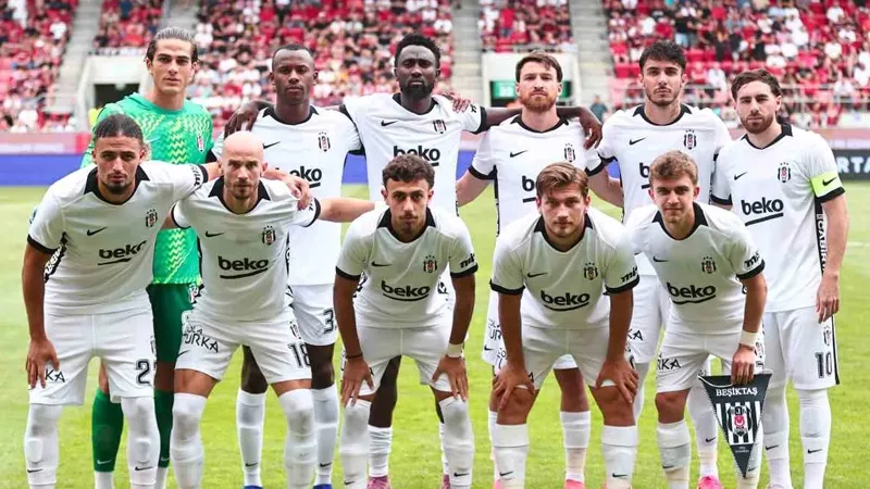 Beşiktaş, UEFA'ya kadrosunu bildirdi
