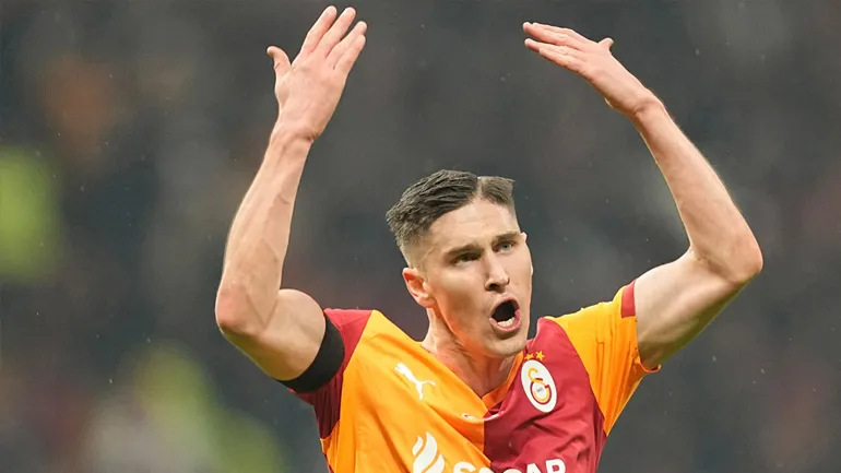 Roland Sallai için sürpriz karar