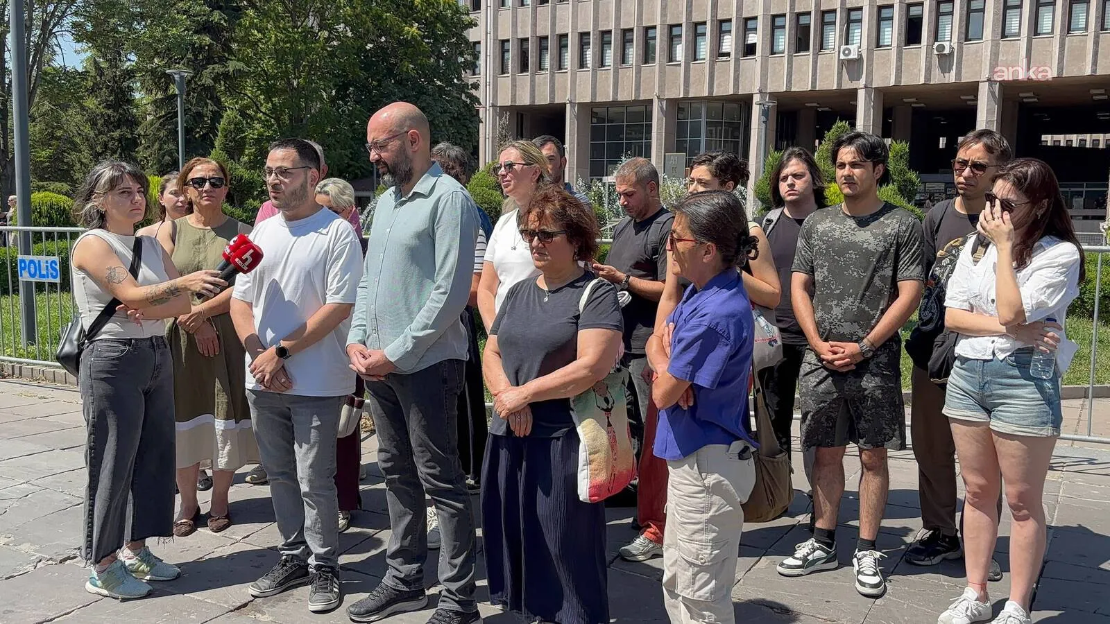 Basın örgütlerinden Ankara Adliyesi önünde "Alican Uludağ serbest bırakılsın" çağrısı!