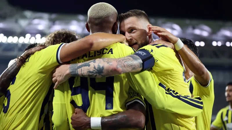 Fenerbahçe'nin Gornik Zabrze maçı kamp kadrosu belli oldu
