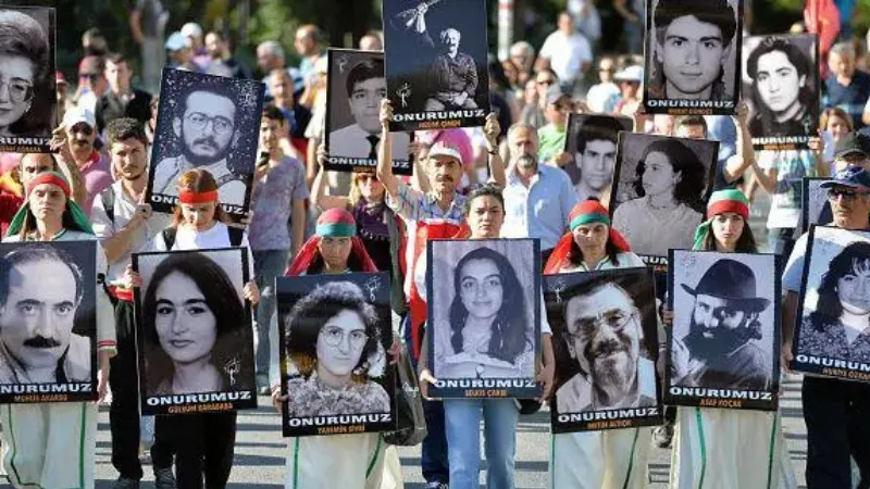 Madımak Katliamı'nın 33. yılı: 2 Temmuz 1993'te Sivas'ta neler yaşandı?