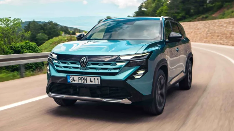 <p><strong data-start="0" data-end="15">10- RENAULT</strong><br data-start="15" data-end="18" />Avrupa ağırlıklı faaliyet g&ouml;steren Renault, elektrikli ve hibrit ara&ccedil;lara odaklanıyor. Marka, yılın ilk yarısında satışlarını y&uuml;zde 1,5 artırarak yaklaşık 1,3 milyon araca ulaştı.</p>
