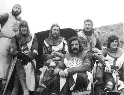 87 yaşındaki efsane komedyen John Cleese, “Ölmeden Önce Beni Son Görüşünüz” gösterisiyle İstanbul’da: Mizah, eşitleyicidir; kibirli insanların otoritesini yerle bir eder!