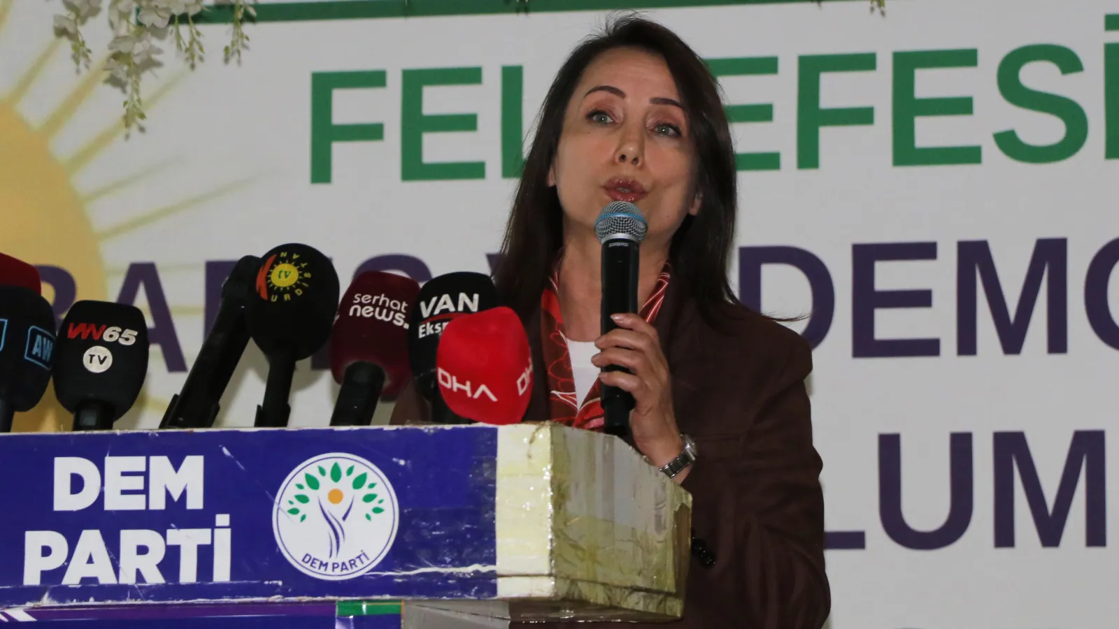 Hatimoğulları'ndan cezaevindeki siyasetçilerin serbest bırakılması için çağrı: Bunun için çerçeve yasaya, MGK kararına bile gerek yok