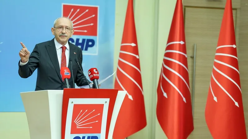 Kılıçdaroğlu: CHP'nin hesabındaki 5 milyon Yeni Parti'ye aktarıldı, para ödenmezse suç duyurusunda bulunacağız