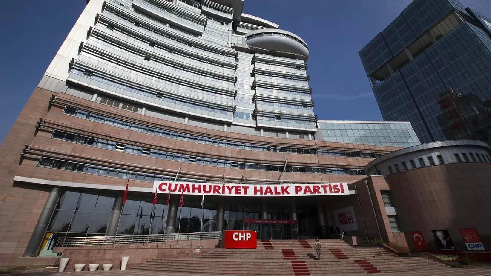 CHP İstanbul İl Yönetim Kurulu üyeleri belirlendi