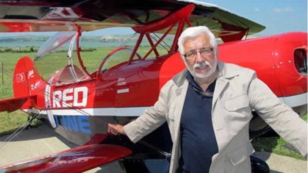Mayıs ayı içerisinde; Türkiye'nin en iyi akrobasi pilotlarından, hava fotoğrafçısı Murat Öztürk uçağının düşmesi sonucu hayata gözlerini yumdu