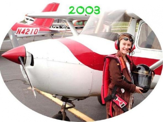 MIT'ye geç de olsa kabul edilen Sabrina Pasterski, yine tam not ortalamasıyla ve 3 senede mezun olurken, okulun girişimcilik özel ödülüne de layık görüldü.