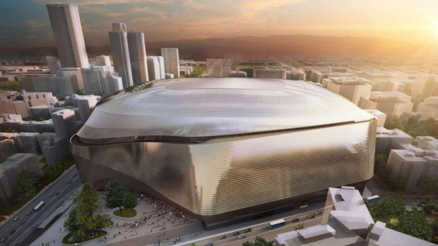 Marca gazetesi, yenileme çalışmaları süren Santiago Bernabeu'nun, stat yenilendikten sonra oluşacak görüntülerini paylaştı. Yaklaşık 400 milyon euro harcanacak yeni Santiago Bernabeu projesinin görüntüleri nefes kesiyor. Yenileme projesinin 2018'in sonuna kadar tamamlanması bekleniyor. 