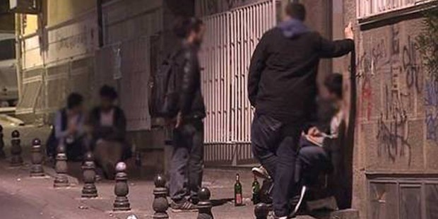 Kadıköy'de içki satışına yasak