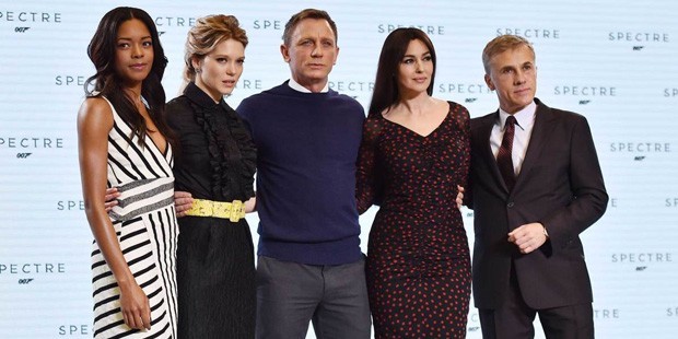 Yeni Bond kızları açıklandı!