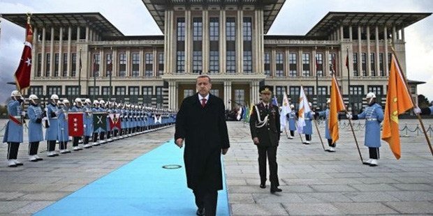 Erdoğan: Saray'da Osmanlı'yı görürsünüz çünkü Osmanlı dar yerde yaşamayı sevmezdi