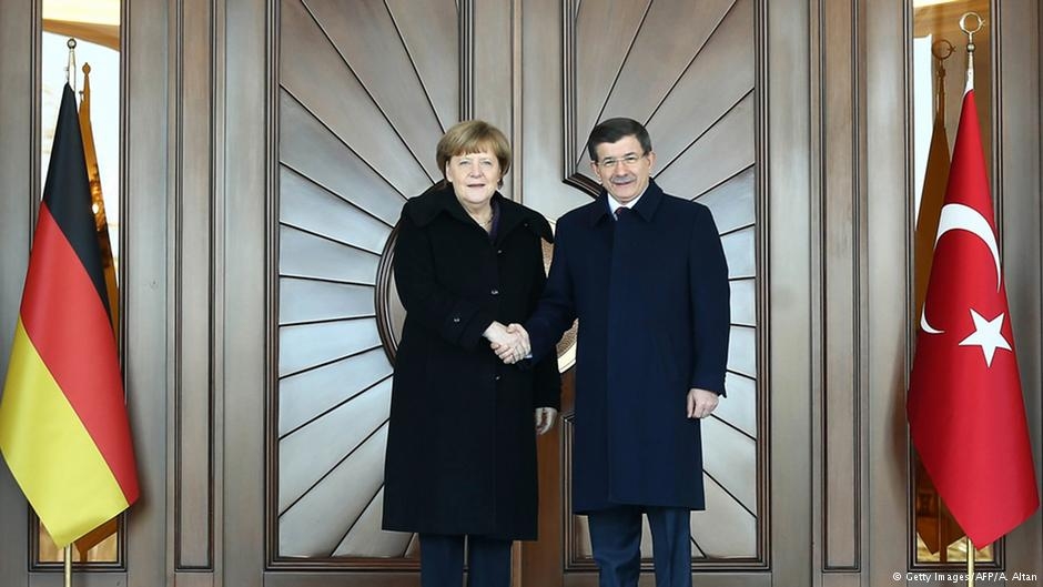 Merkel'in Türkiye ziyareti için çağrı