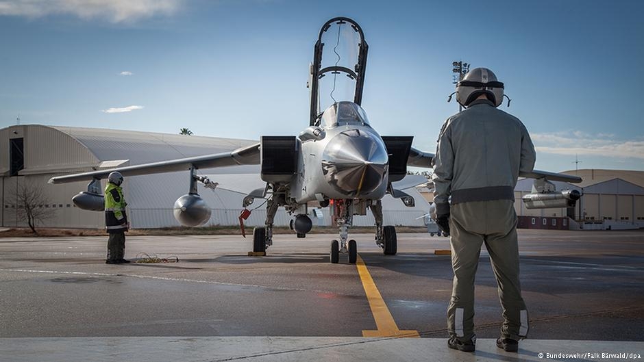 Alman milletvekilleri İncirlik'e gidiyor