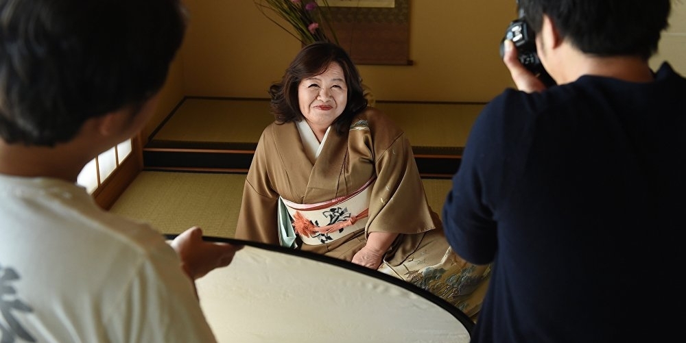 Japonya’nın en yaşlı porno kraliçesi 80’inde emekliliğini açıkladı