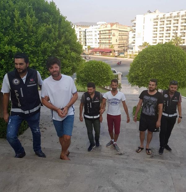 Marmaris'te 30 göçmen yakalandı