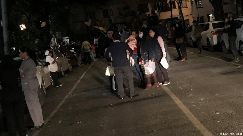 Meksika'da 8 büyüklüğünde deprem
