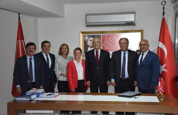 CHP'li Karayalçın: Örgüt değişimi özgür iradeyle olur