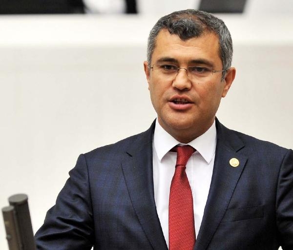 CHP'li Üstündağ'dan torba yasa eleştirisi