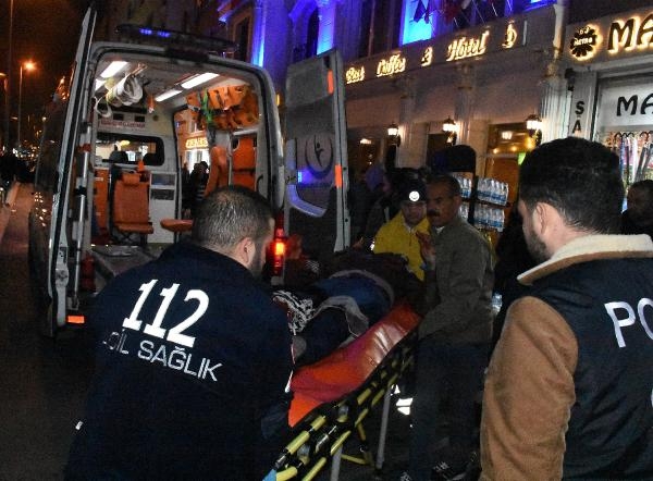 Fatih'te silahlı saldırı: 2 yaralı