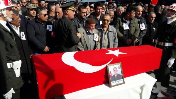 Afrin şehidi, İskenderun'da toprağa verildi