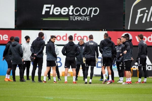 Beşiktaş, Aytemiz Alanyaspor maçı hazırlıklarına devam etti