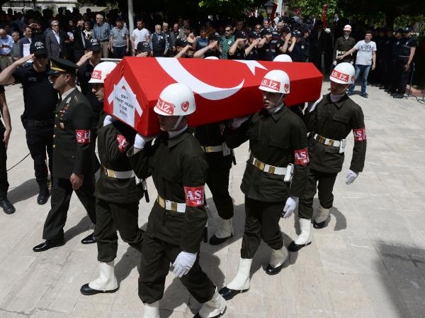 Adana, şehidini uğurladı