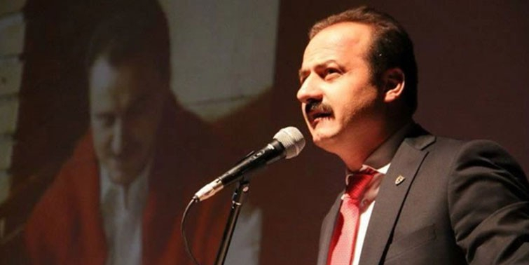 Erdoğan'ın yemin törenini oturarak izlediği için eleştirildi; İyi Parti Grup Başkanvekili Ağıralioğlu'ndan açıklama