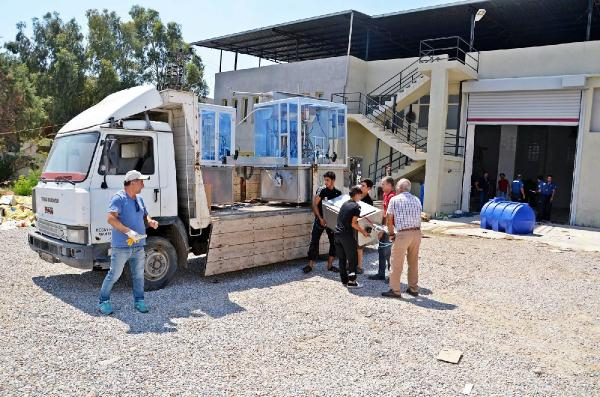 İzmir'de sahte içki operasyonu